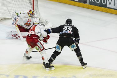 Fribourg-Gottéron VS Fribourg-Gottéron