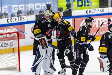 HC Davos VS Fribourg-Gottéron Young Dragons