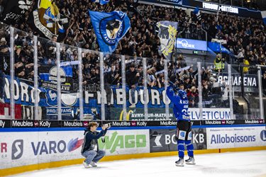 HC Davos VS Fribourg-Gottéron Young Dragons