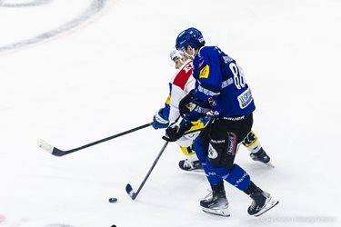 Fribourg-Gottéron VS EHC Kloten